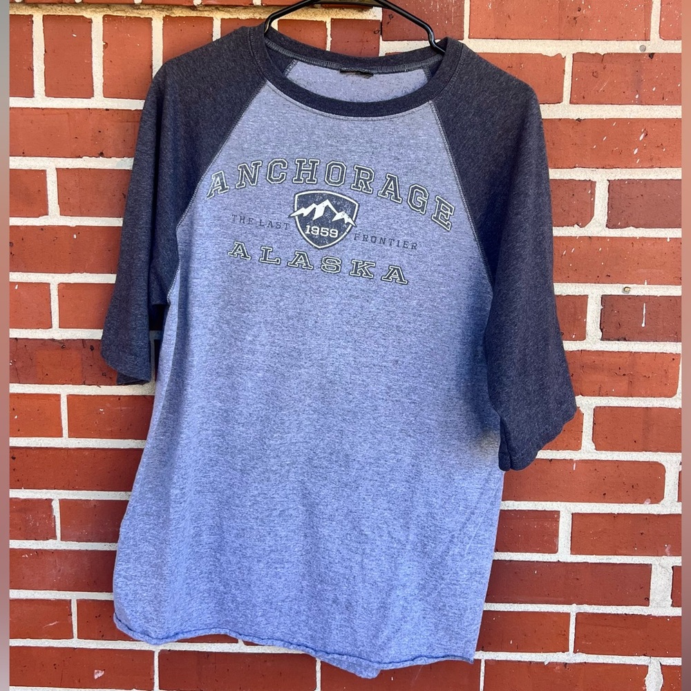 Gray and Black Anchorage Graphic Men's Shirt